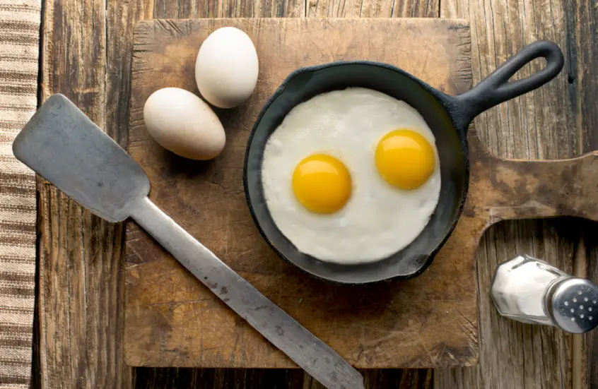 كم بيضة يمكن تناولها يوميا دون الإضرار بالصحة؟